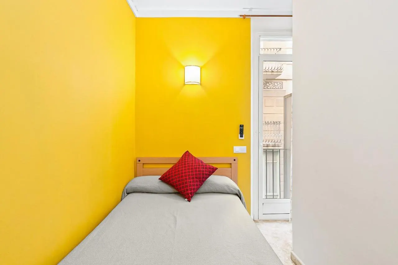 Guest house Hostal Santa Ana Barcelona