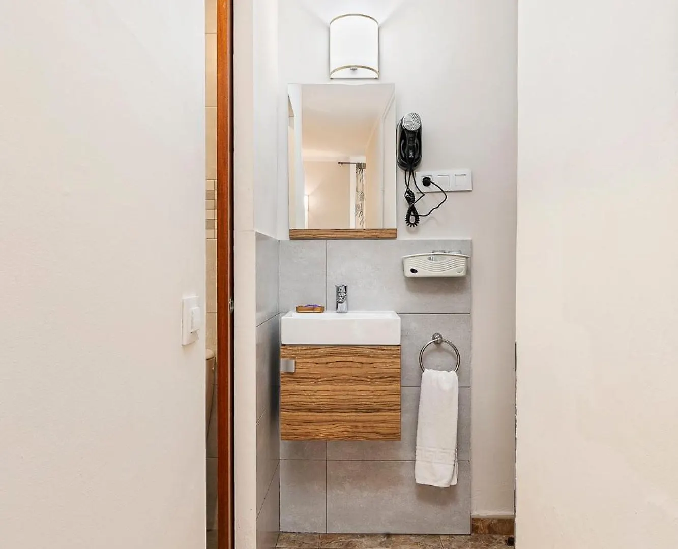 Hostal Santa Ana Barcelona 0*,