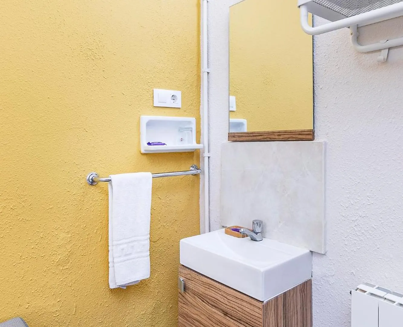 Hostal Santa Ana Barcelona