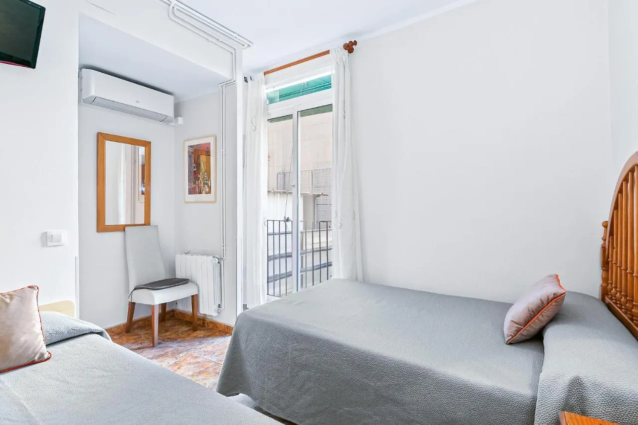 Hostal Santa Ana Barcelona Guest house